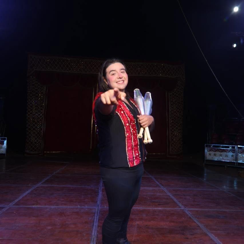 Artista Circo Atayde Hermanos